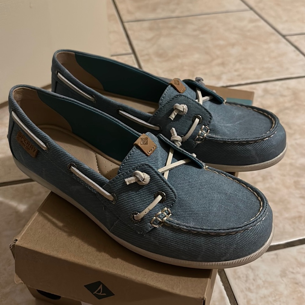 Women Sperry